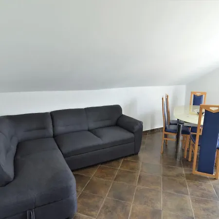 公寓 Josip-6 By Interhome Tribalj